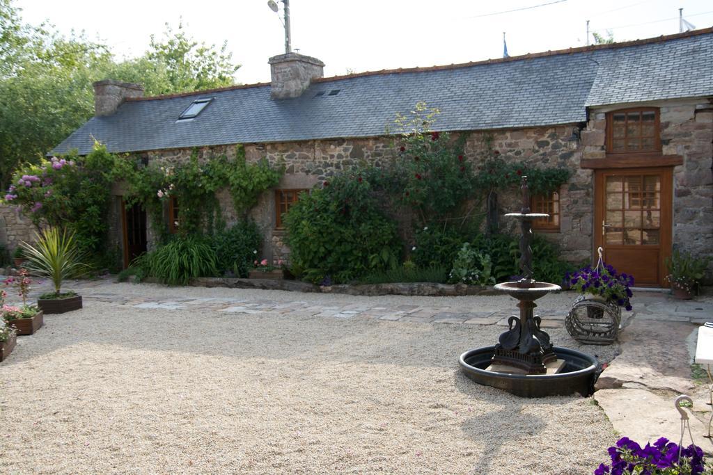 Relais Saint Aubin Acomodação com café da manhã Erquy Exterior foto