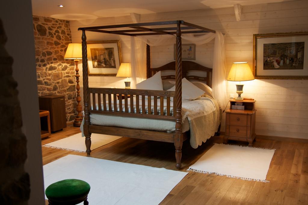Relais Saint Aubin Acomodação com café da manhã Erquy Quarto foto